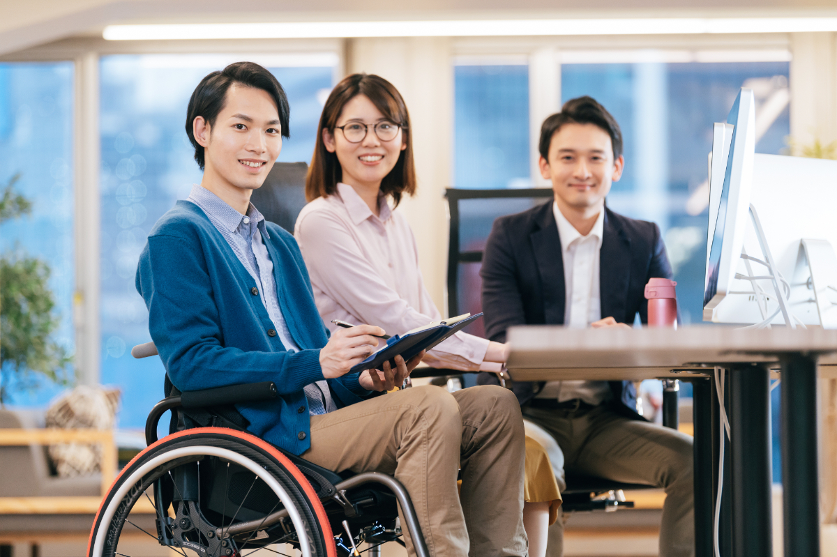 雇用・定着に向け企業が知っておくべき『下肢・体幹機能障害』について